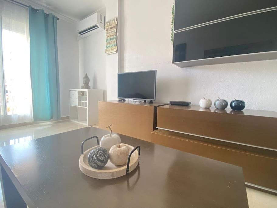 Fabuloso Apartamento En Con Piscina Benalmádena